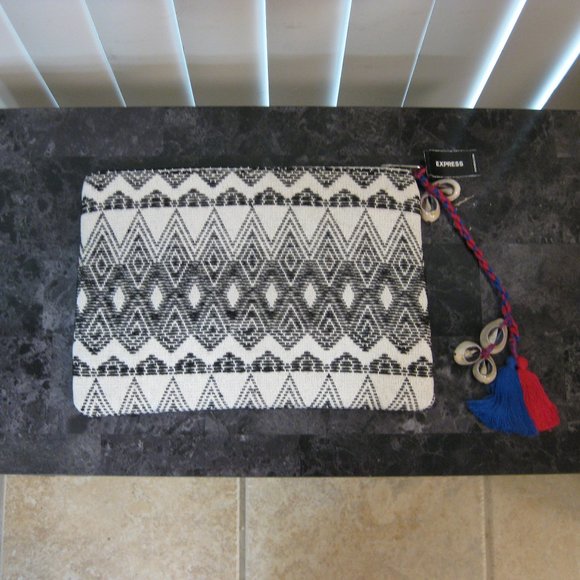 NWT Express black white shell makeup bag pouch - Picture 2 of 8